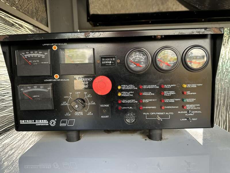 Used Detroit Diesel Spectrum 100GSG Natural Gas / Propane Generator, 171 Hrs