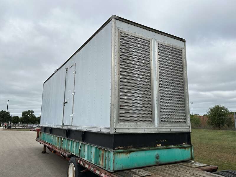 Used Cummins DFGB VTA28-G5 Diesel Generator, 2077 Hrs