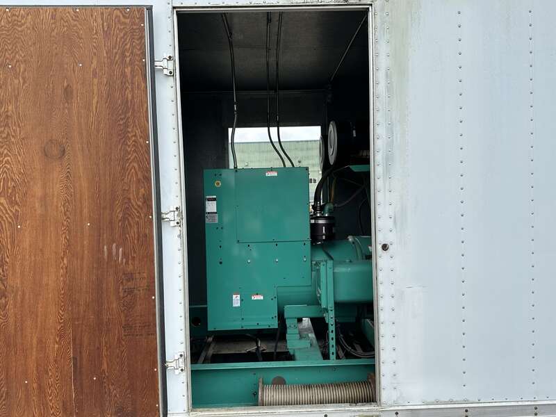 Used Cummins DFGB VTA28-G5 Diesel Generator, 2077 Hrs