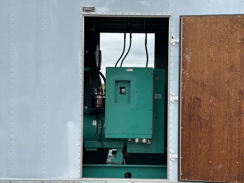 Used Cummins DFGB VTA28-G5 Diesel Generator, 2077 Hrs