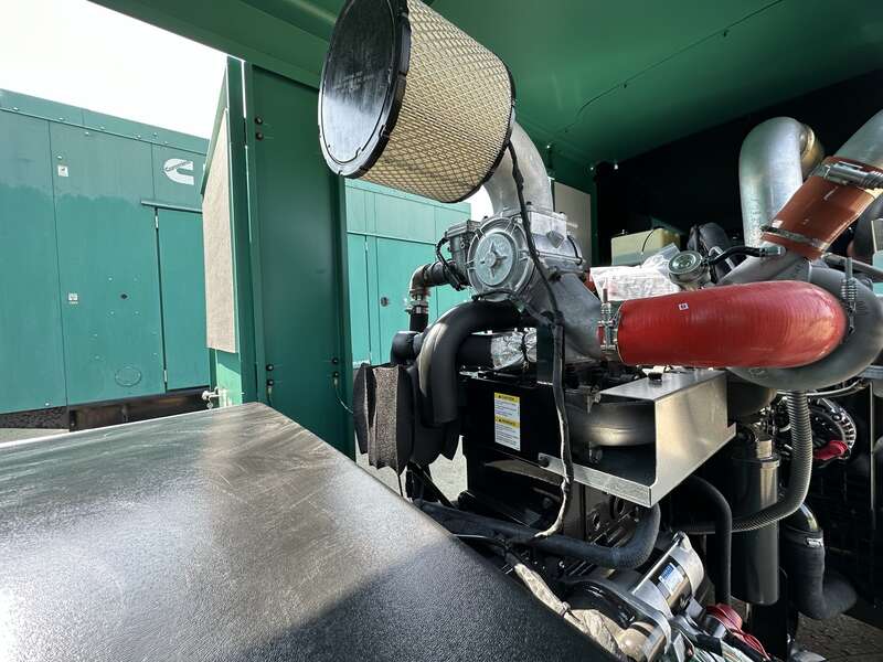 New Cummins C125N6 QSJ8.9G Natural Gas / Propane Generator, EPA Certified