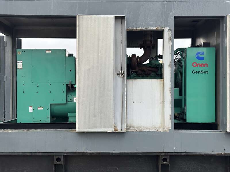 Used Cummins 275DFBF Diesel Generator, 800 Hrs