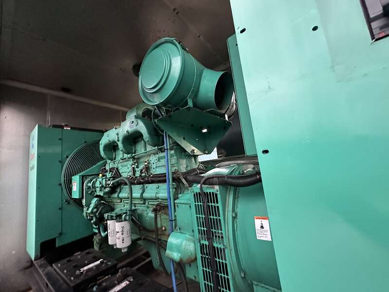 Used Cummins 275DFBF Diesel Generator, 800 Hrs
