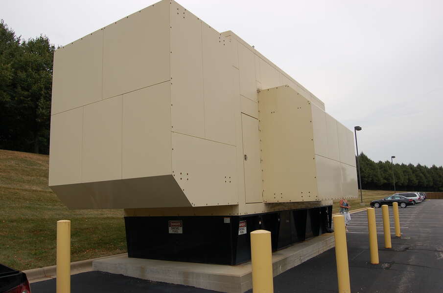 Used Cummins DQKB QSK60-G6 Diesel Generator 253 Hrs