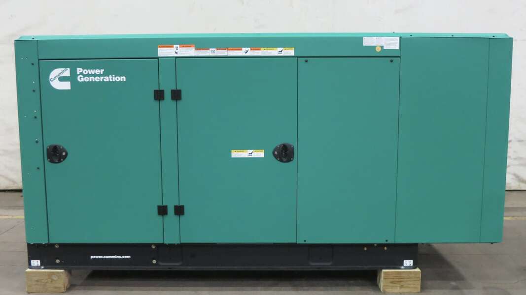 New Cummins C100N6 QSJ8.9G Natural Gas / Propane Generator, EPA Certified 1 or 3 Phase