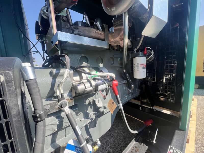 New Cummins C100N6 QSJ8.9G Natural Gas / Propane Generator, EPA Certified 1 or 3 Phase