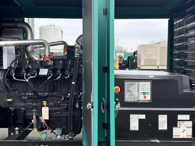 New Cummins C150N6 QSJ8.9G Natural Gas / Propane Generator, EPA Certified
