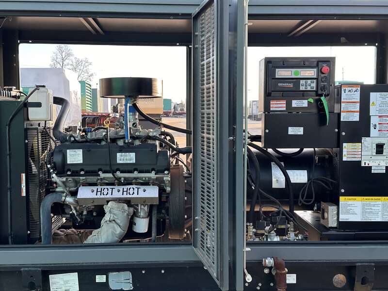 Used Generac SG0100 Natural Gas / Propane Generator, 1 Hrs Single Phase