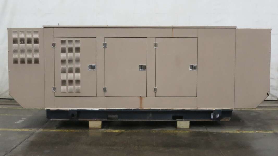 Used Generac SG0150 Natural Gas / Propane Generator 553 Hrs