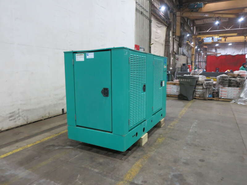 Used Cummins GGFC Natural Gas Generator, 213 Hrs 1 or 3 Phase