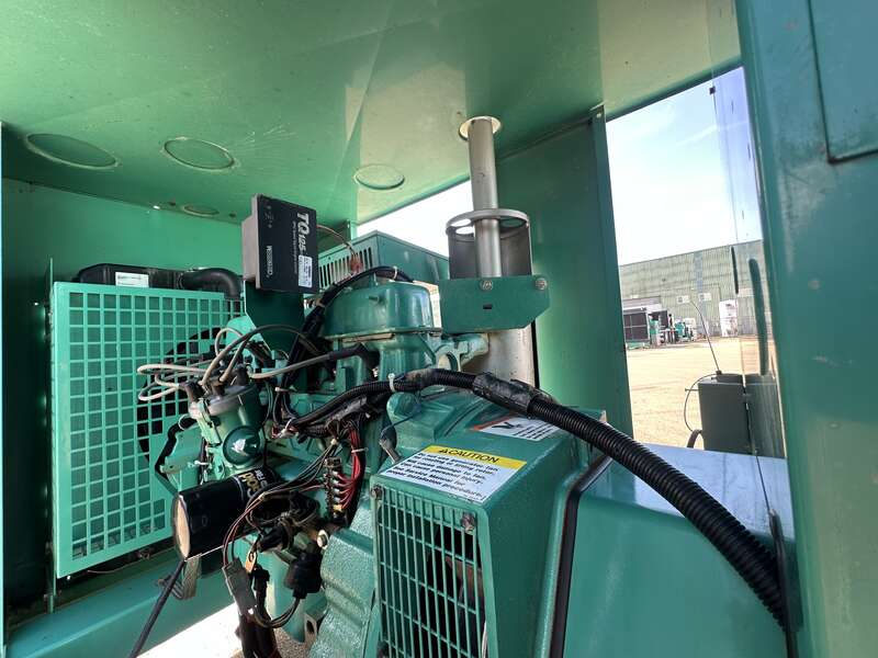 Used Cummins GGFC Natural Gas Generator, 213 Hrs 1 or 3 Phase
