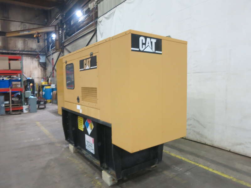 Used Caterpillar D60-4S Diesel Generator, 351 Hrs, EPA Tier 3, Single Phase