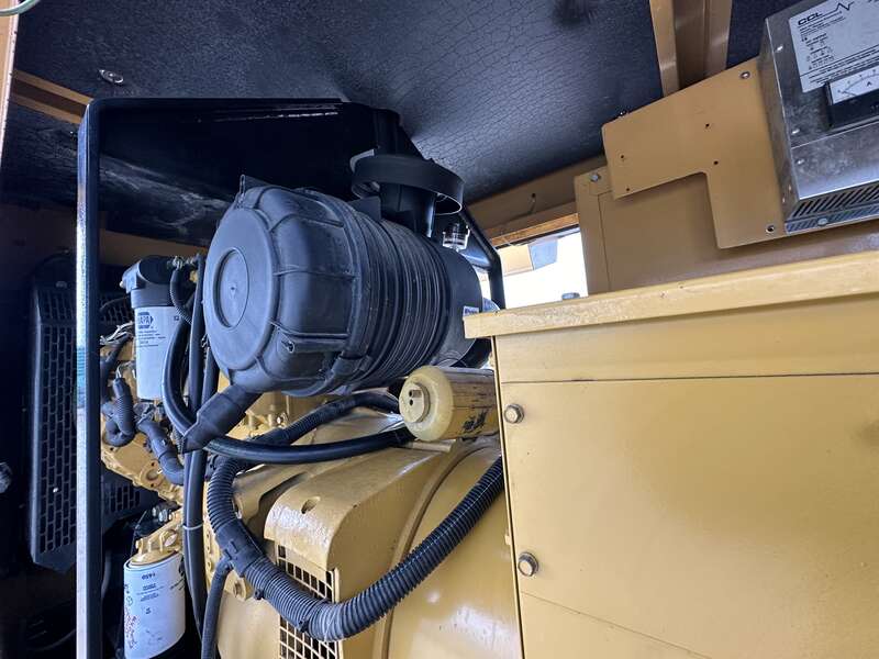 Used Caterpillar D60-4S Diesel Generator, 351 Hrs, EPA Tier 3, Single Phase