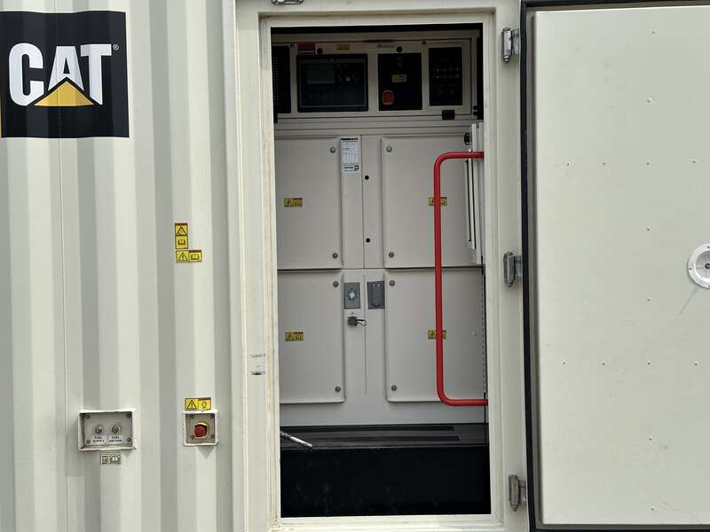 Used Caterpillar XQ570 Rental Grade Diesel Generator, 4439 Hrs, EPA Tier 4F