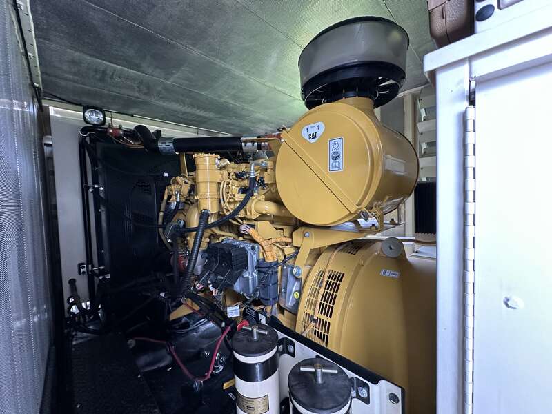 Used Caterpillar XQ570 Rental Grade Diesel Generator, 4439 Hrs, EPA Tier 4F