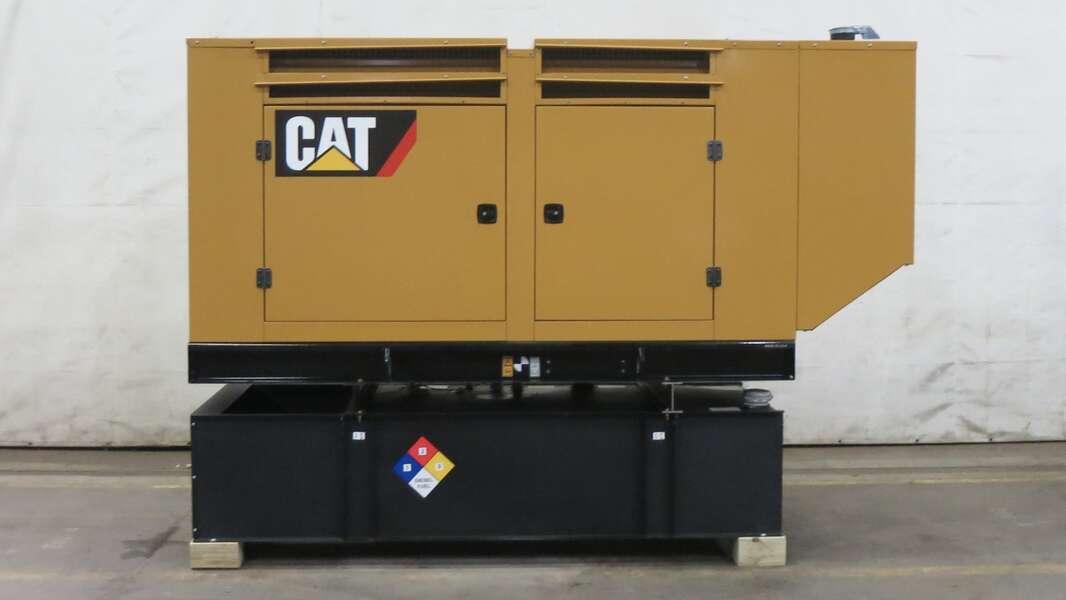 Used Caterpillar D125-6 Diesel Generator 3 Hrs EPA Tier 3
