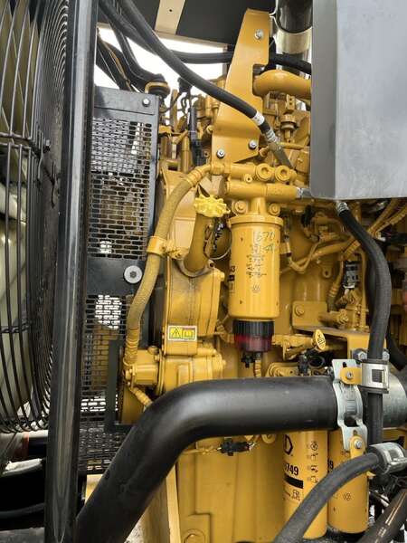 Used Caterpillar XQ425 Rental Grade Diesel Generator, 1703 Hrs, EPA Tier 4F