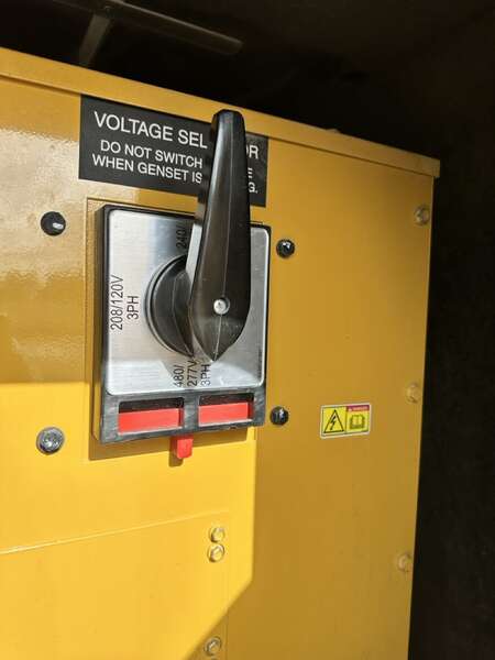 Used Caterpillar XQ230 Rental Grade Diesel Generator, 2065 Hrs, EPA Tier 4F