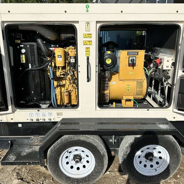 Used Caterpillar XQ125 Rental Grade Diesel Generator 5350 Hrs EPA Tier 4F