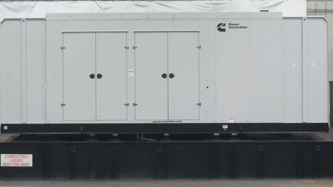 New Cummins DQFAD QST30-G5 NR2 Diesel Generator, EPA Tier 2