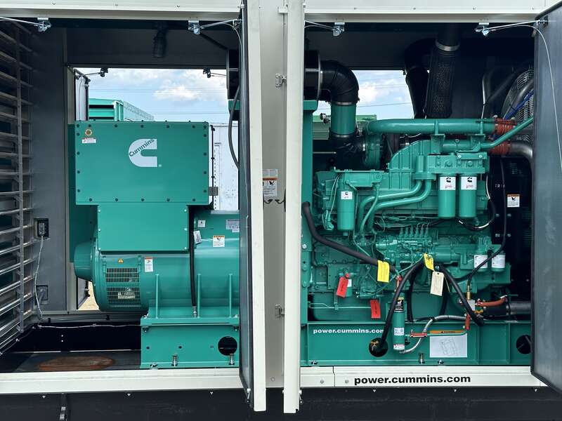 New Cummins DQFAD QST30-G5 NR2 Diesel Generator, EPA Tier 2