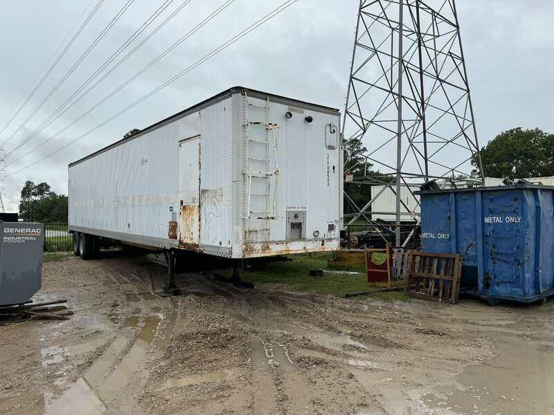 Used Caterpillar Portable 3512 Diesel Generator, 200 Hrs