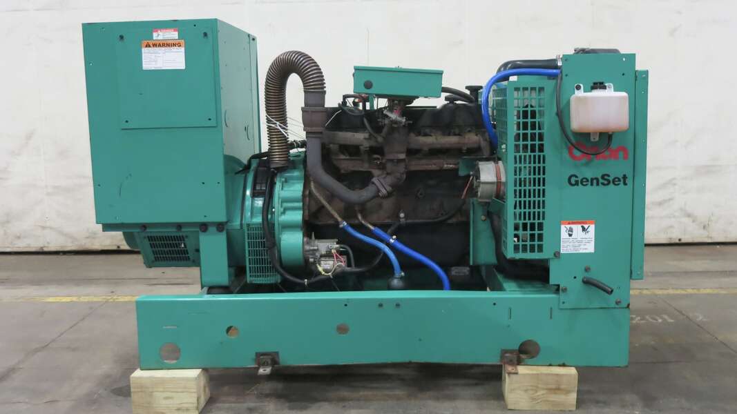Used Cummins GGFB Natural Gas / Propane Generator, 361 Hrs 1 or 3 Phase