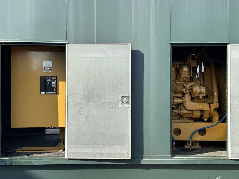 Used Caterpillar 3508 Diesel Generator, 586 Hrs