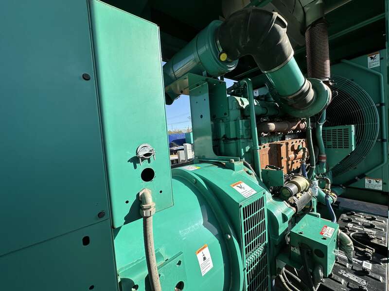 Used Cummins DFED KTA19-G4 Diesel Generator, 907 Hrs