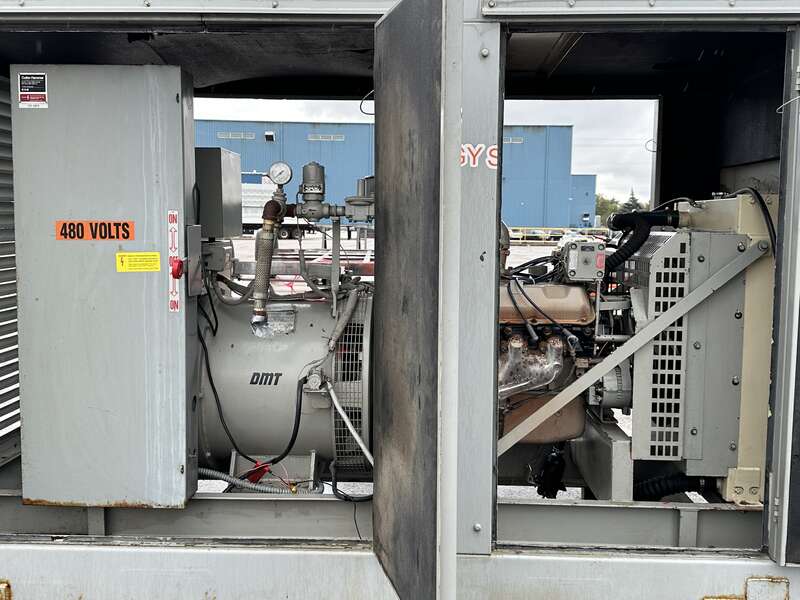 Used DMT 1000P Natural Gas Generator, 391 Hrs, Single Phase