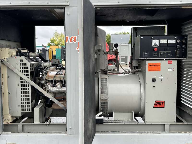 Used DMT 1000P Natural Gas Generator, 391 Hrs, Single Phase