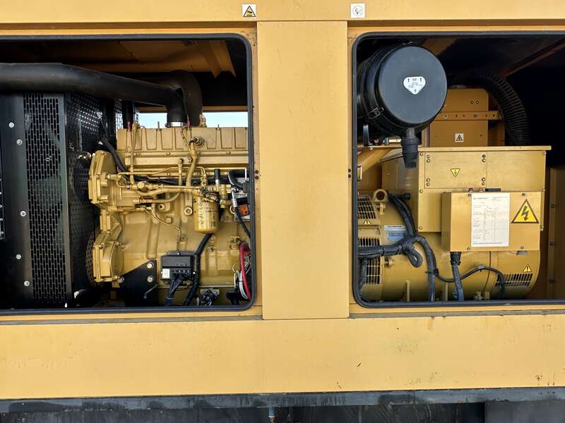 Used Caterpillar D200P4 Diesel Generator, 172 Hrs