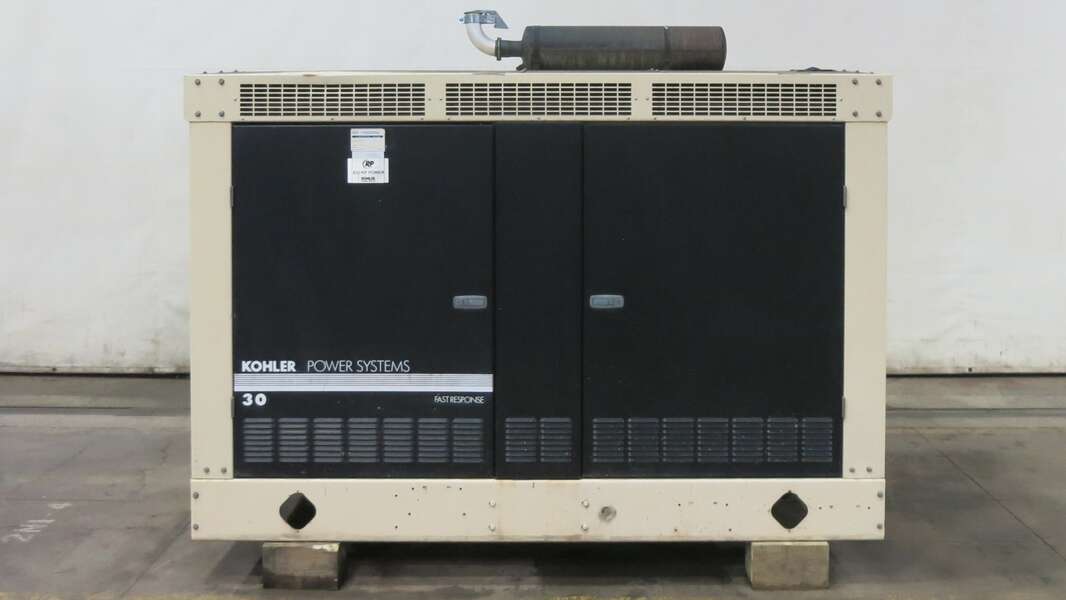Used Kohler 30RZG Natural Gas / Propane Generator, 467 Hrs Single Phase
