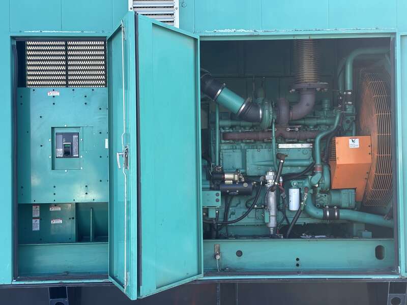 Used Cummins DFED KTA19-G4 Diesel Generator, 711 Hrs