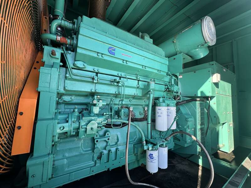 Used Cummins DFED KTA19-G4 Diesel Generator, 711 Hrs