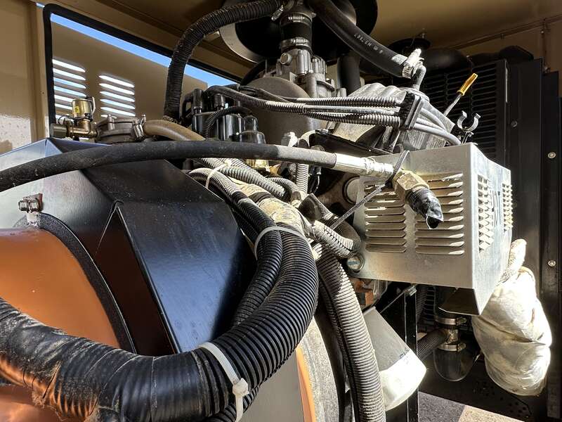 Used Generac SG040 LP Gas Generator, 64 Hrs Single Phase