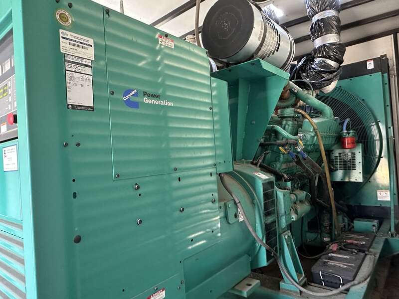 Used Cummins DFGB VTA28-G5 Diesel Generator, 231 Hrs