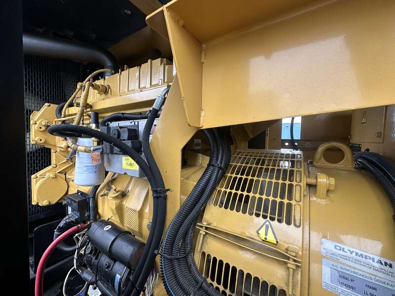 Used Caterpillar D200P4 Diesel Generator, 741 Hrs