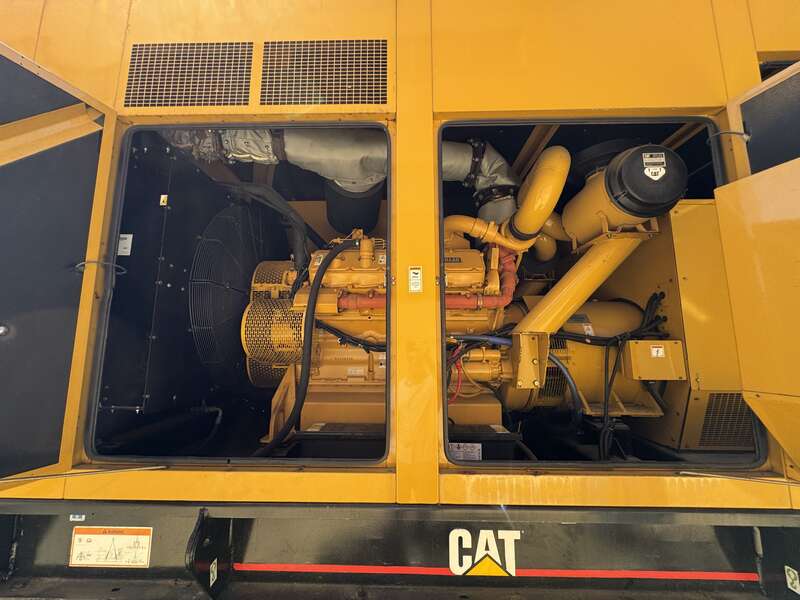 Used Caterpillar 3412 Diesel Generator, 989 Hrs