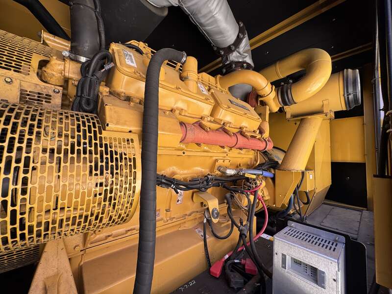 Used Caterpillar 3412 Diesel Generator, 989 Hrs