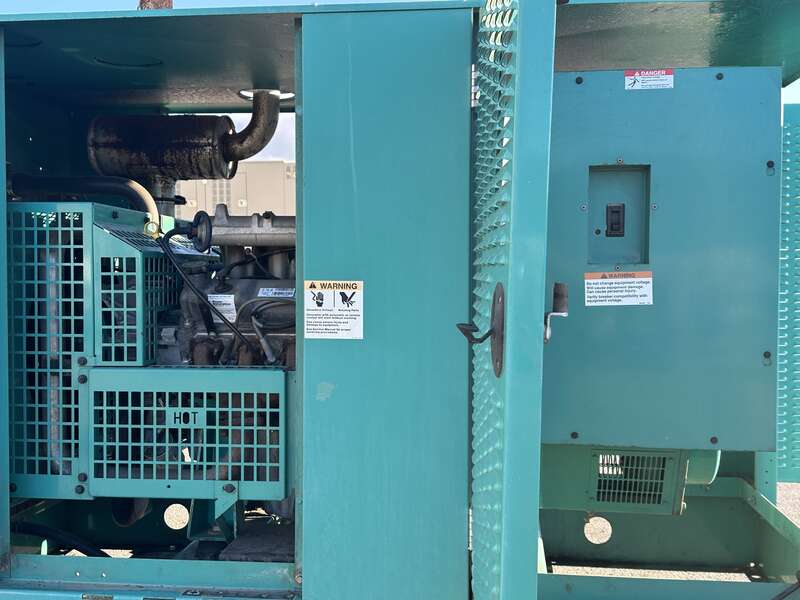 Used Cummins GGFE Natural Gas / Propane Generator, 10 Hrs 1 or 3 Phase