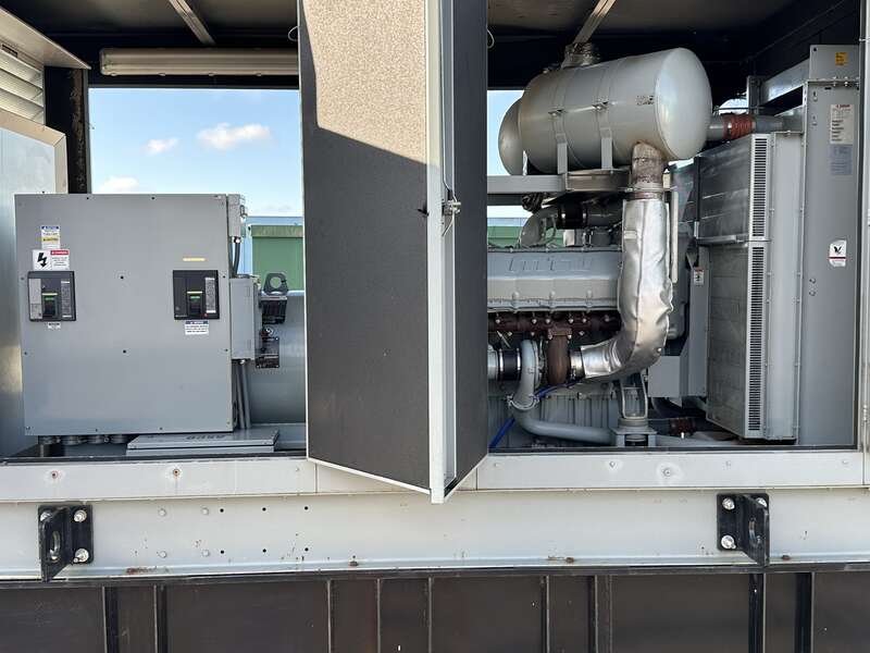 Used MTU DS600 12V1600G80S Diesel Generator, 106 Hrs, EPA Tier 2