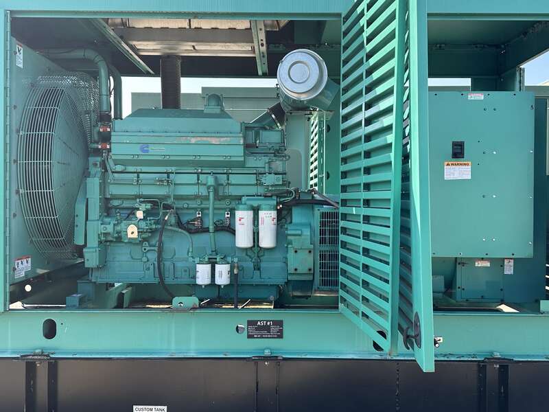 Used Cummins DFED KTA19-G4 Diesel Generator, 83 Hrs