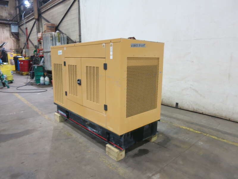 Used Caterpillar / Olympian G35F3S Propane Generator, 611 Hrs, Single Phase