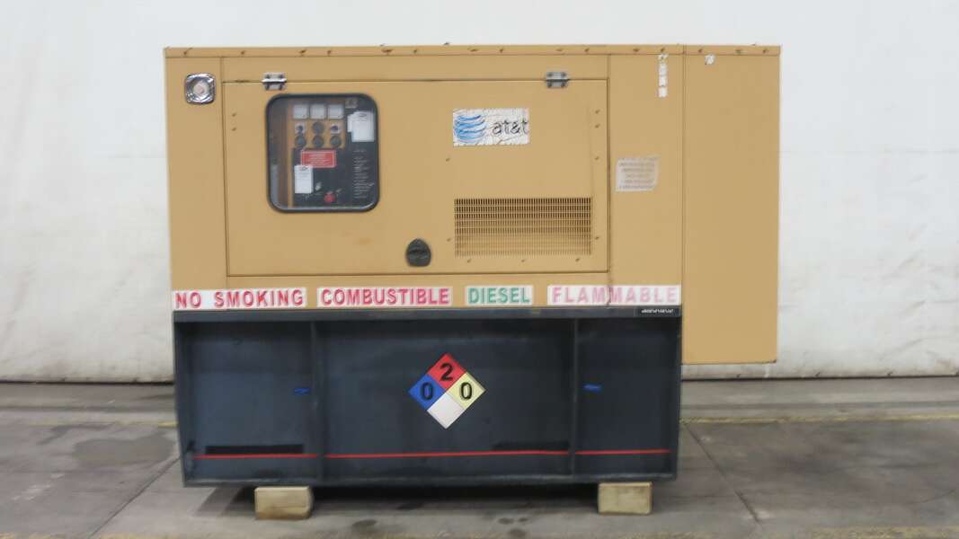 Used Caterpillar D60P4S Diesel Generator, 957 Hrs, Single Phase