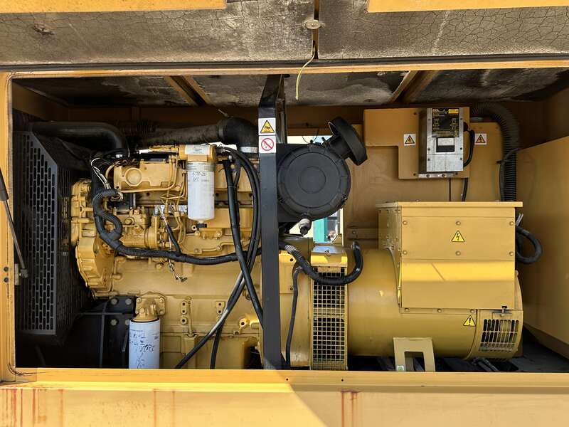 Used Caterpillar D60P4S Diesel Generator, 957 Hrs, Single Phase