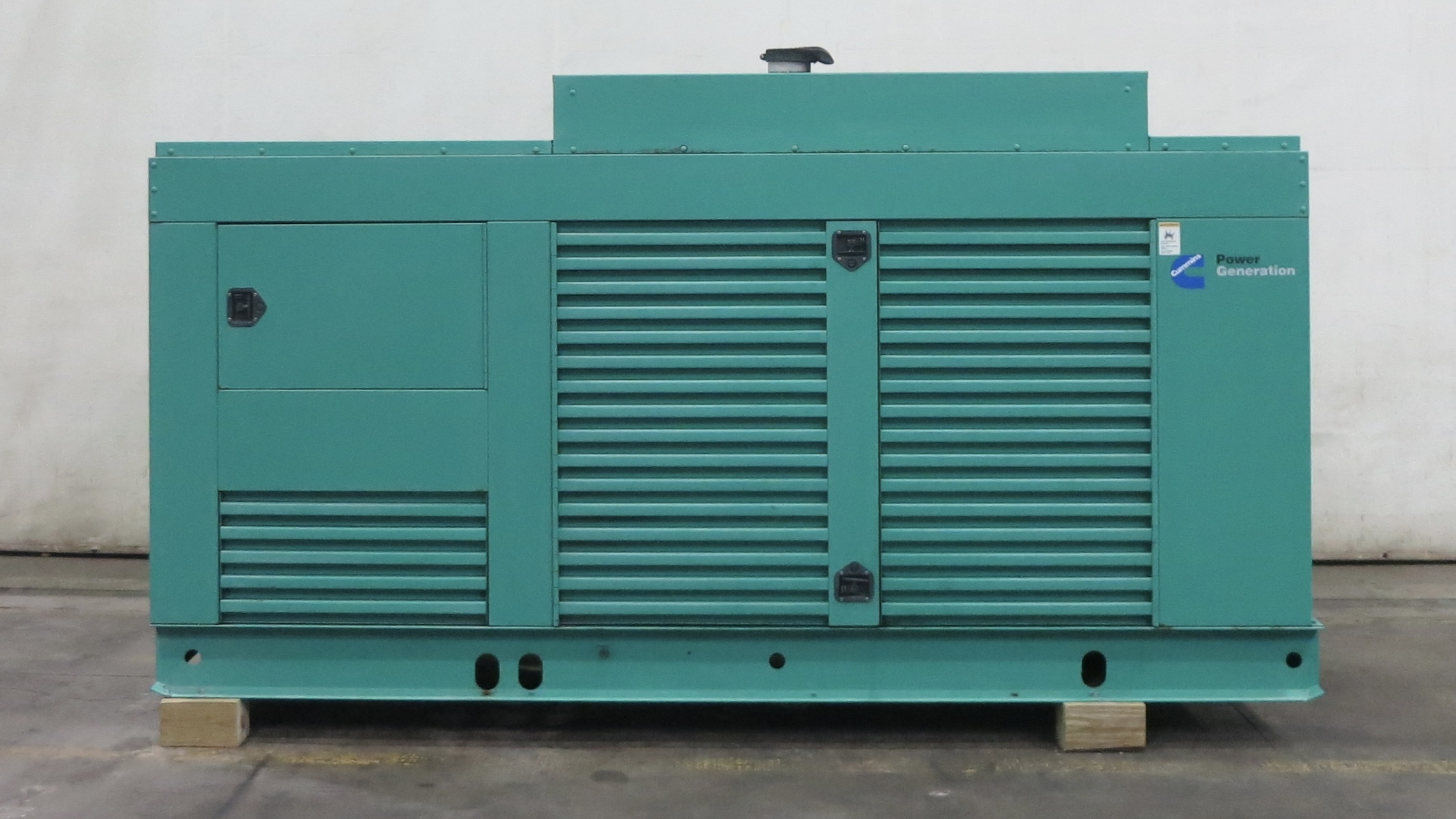 Used Cummins DFCE NTA855-G5 Diesel Generator | 562 Hrs | 400 KW
