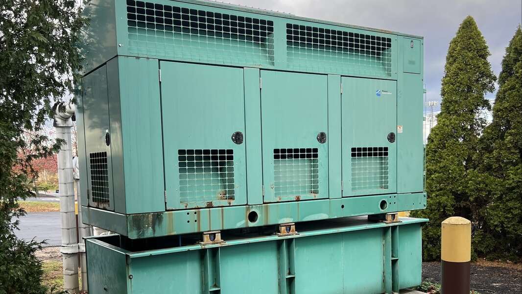 Used Cummins DFEJ QSX15-G9 NR2 Diesel Generator 890 Hrs EPA Tier 2 