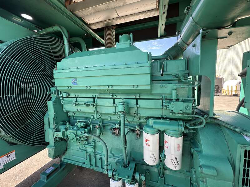 Used Cummins DFED KTA19-G4 Diesel Generator, 1222 Hrs                            