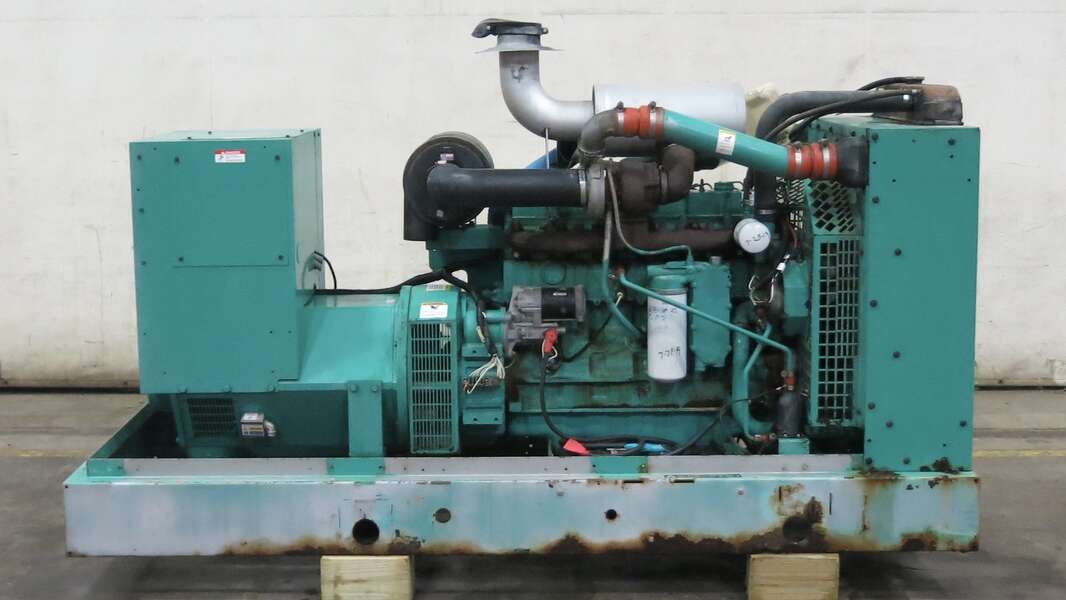 Used Cummins DGFB 6CTA8.3-G2 Diesel Generator, 672 Hrs                            